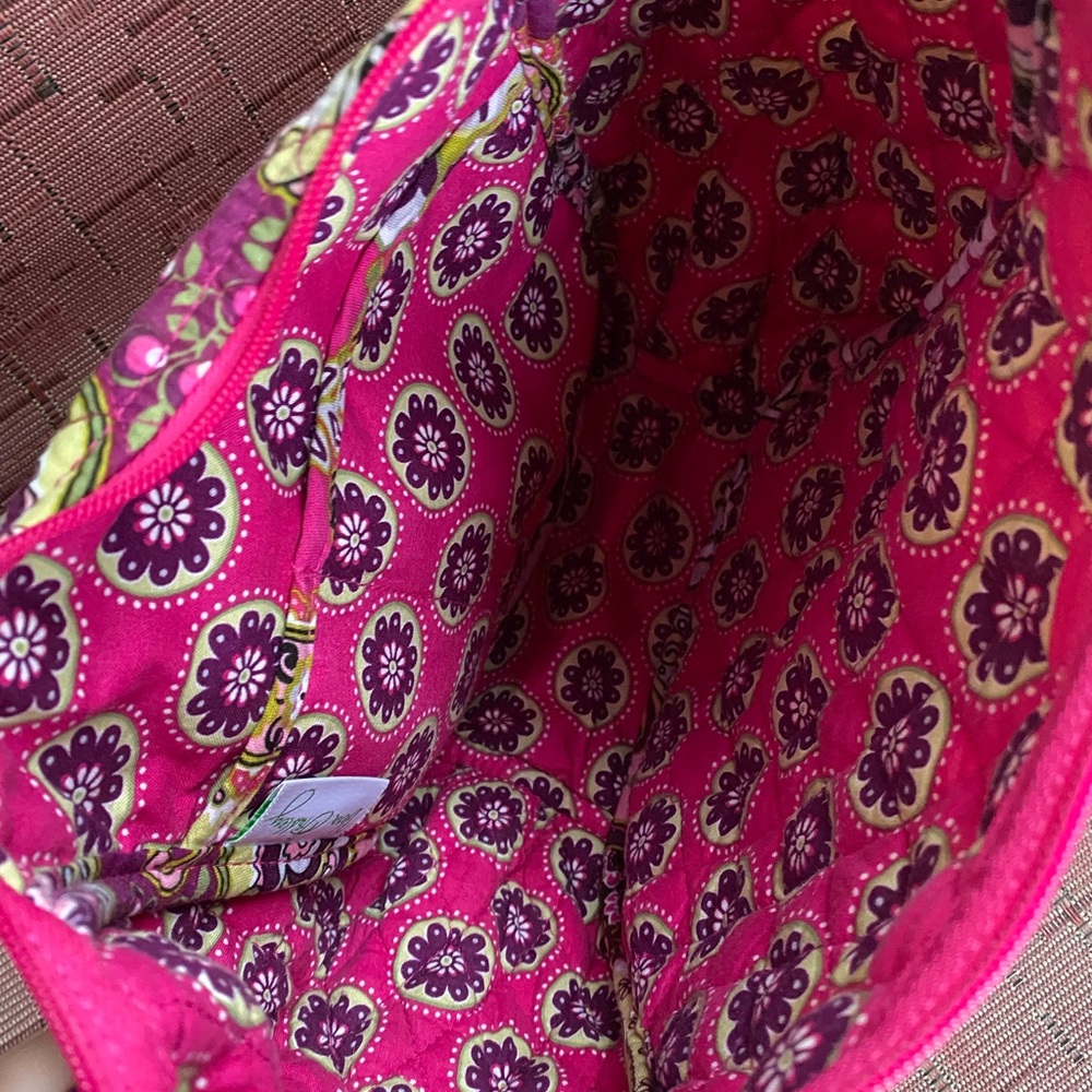 Vera Bradley Crossbody Purse - Picture 10 of 11